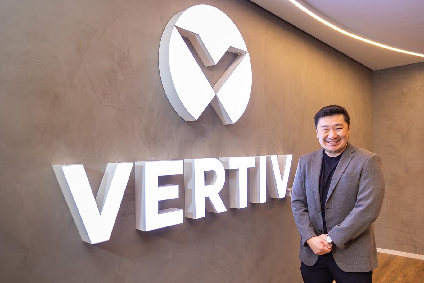 Alex Sasaki es nuevo VP de ventas de Vertiv
